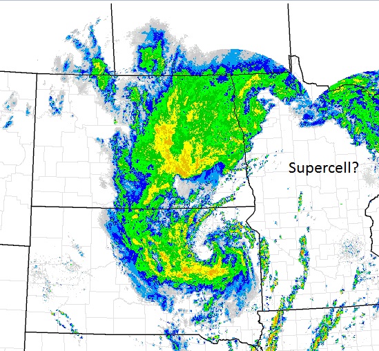 mid_latitude_storm_looks_like_supercell.